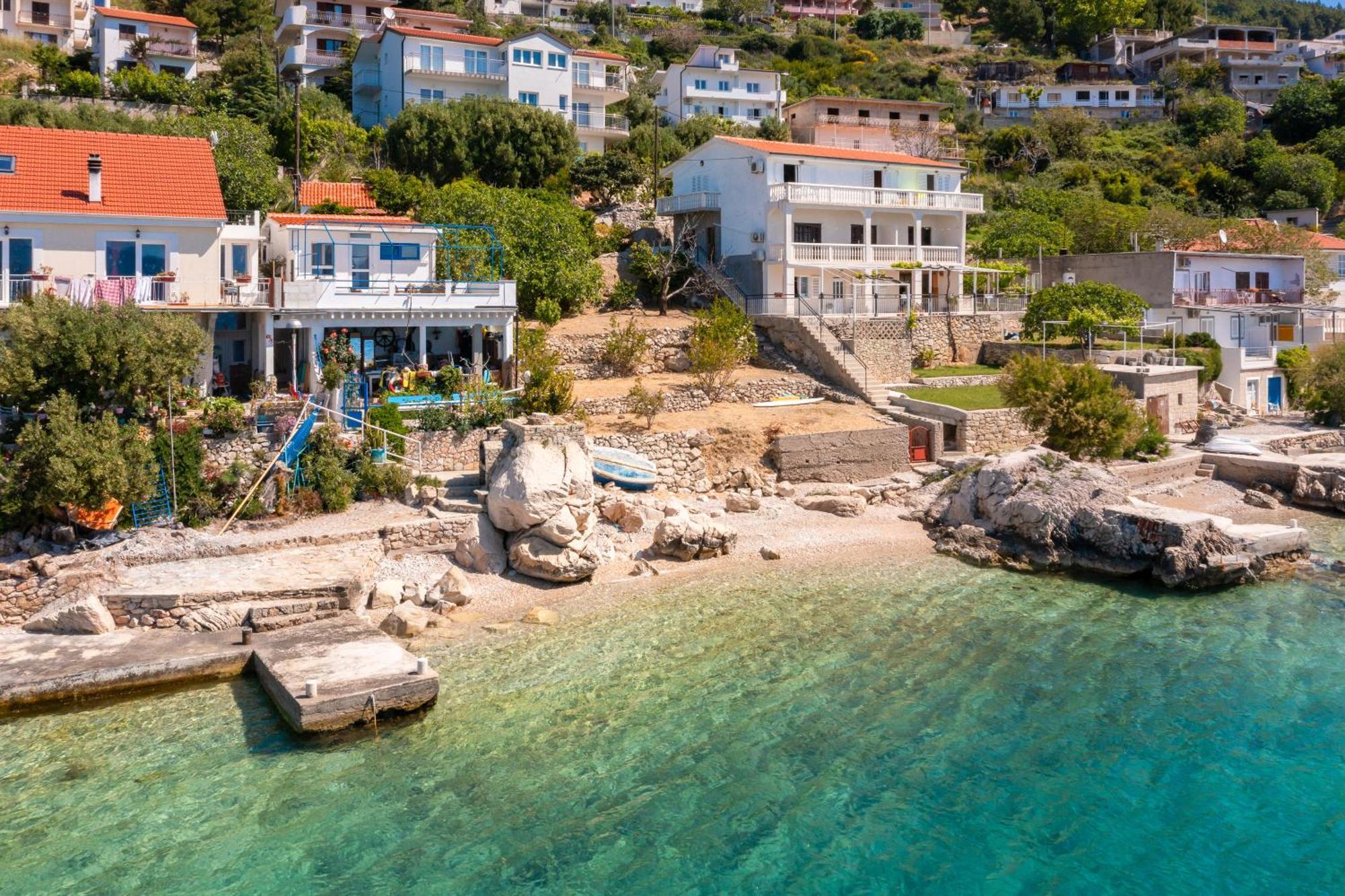 צלינה Beach House Sai מראה חיצוני תמונה
