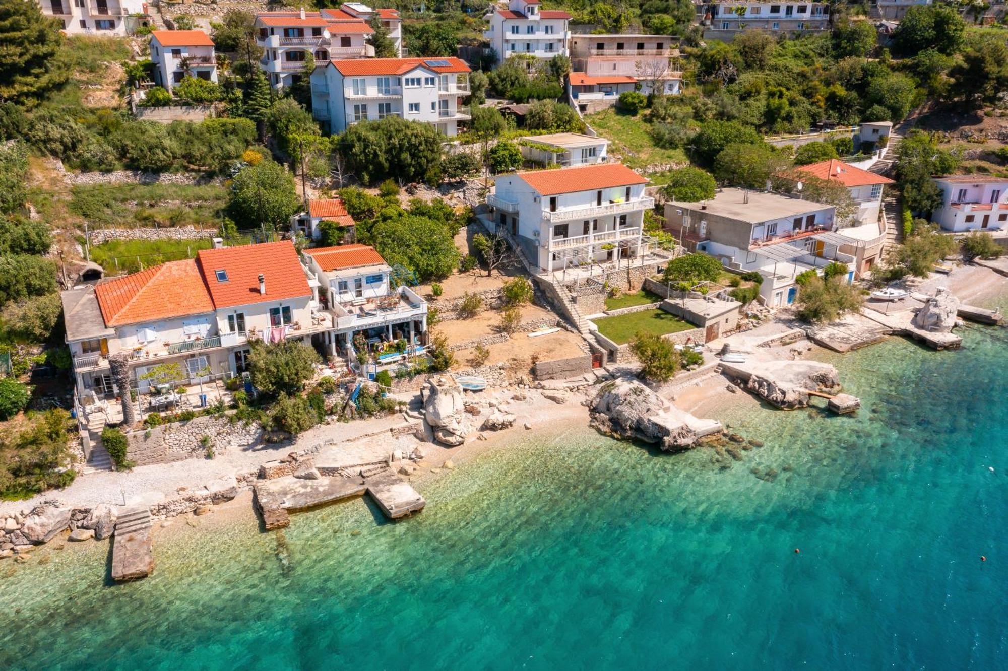 צלינה Beach House Sai מראה חיצוני תמונה